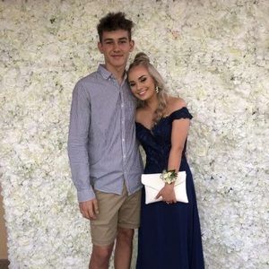 Meet your Posher, Eva